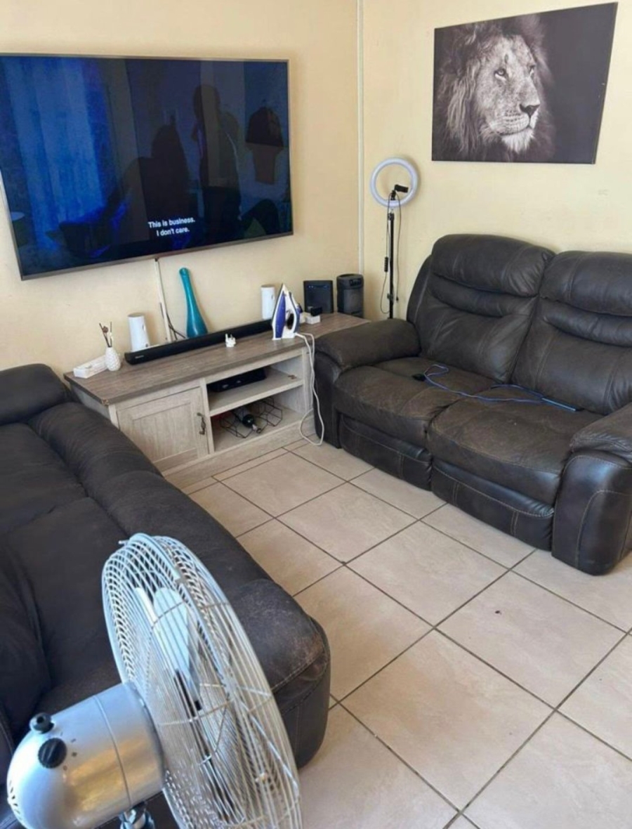 3 Bedroom Property for Sale in Mandela View Free State